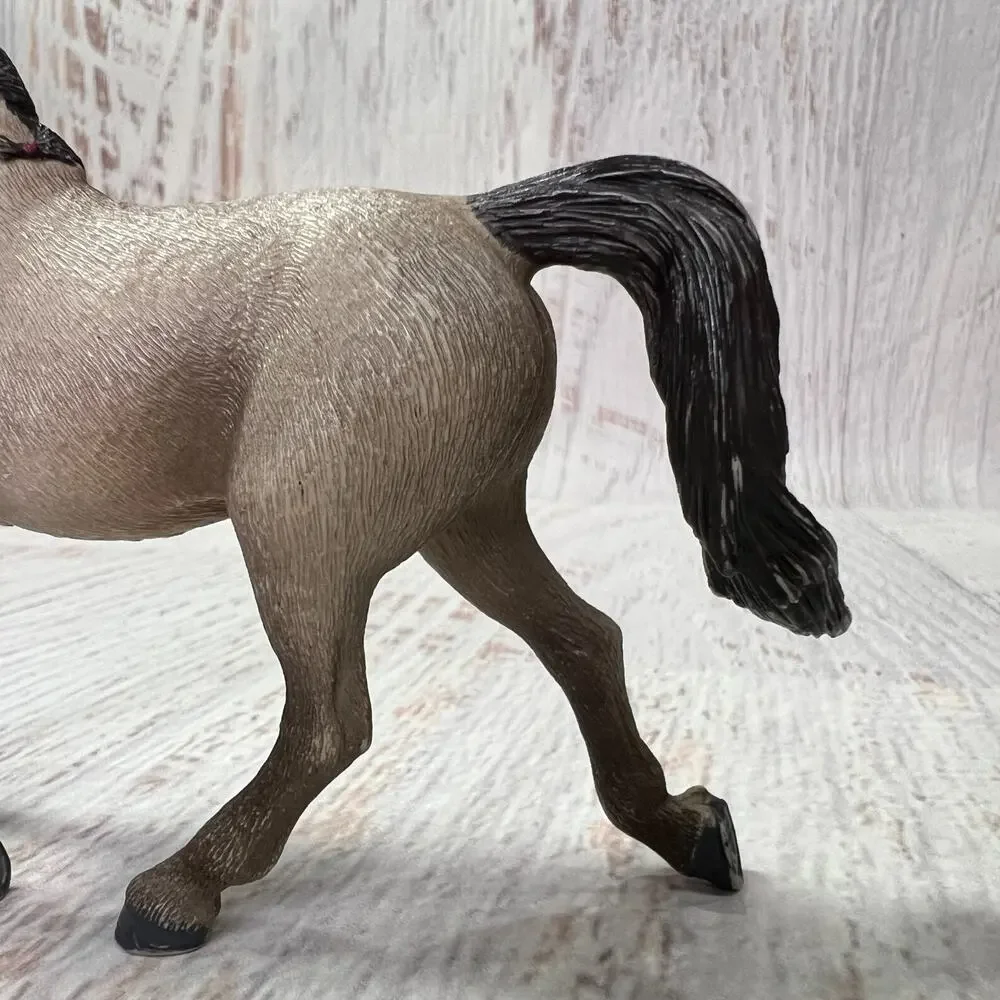 schleich grey arabian
